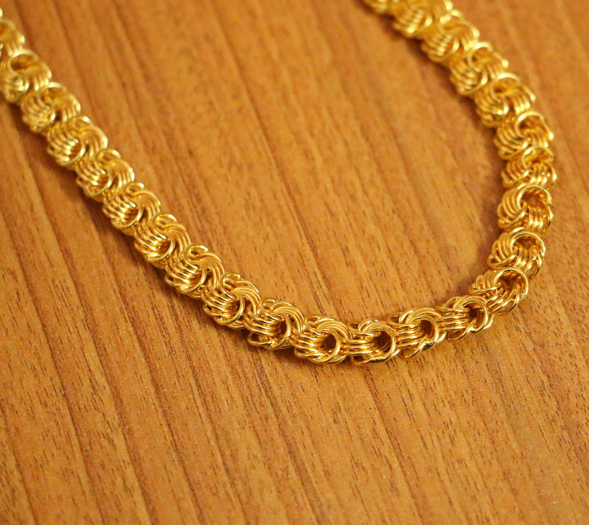 Gold Look Linking Pattern Men Chain – Sanvi Jewels