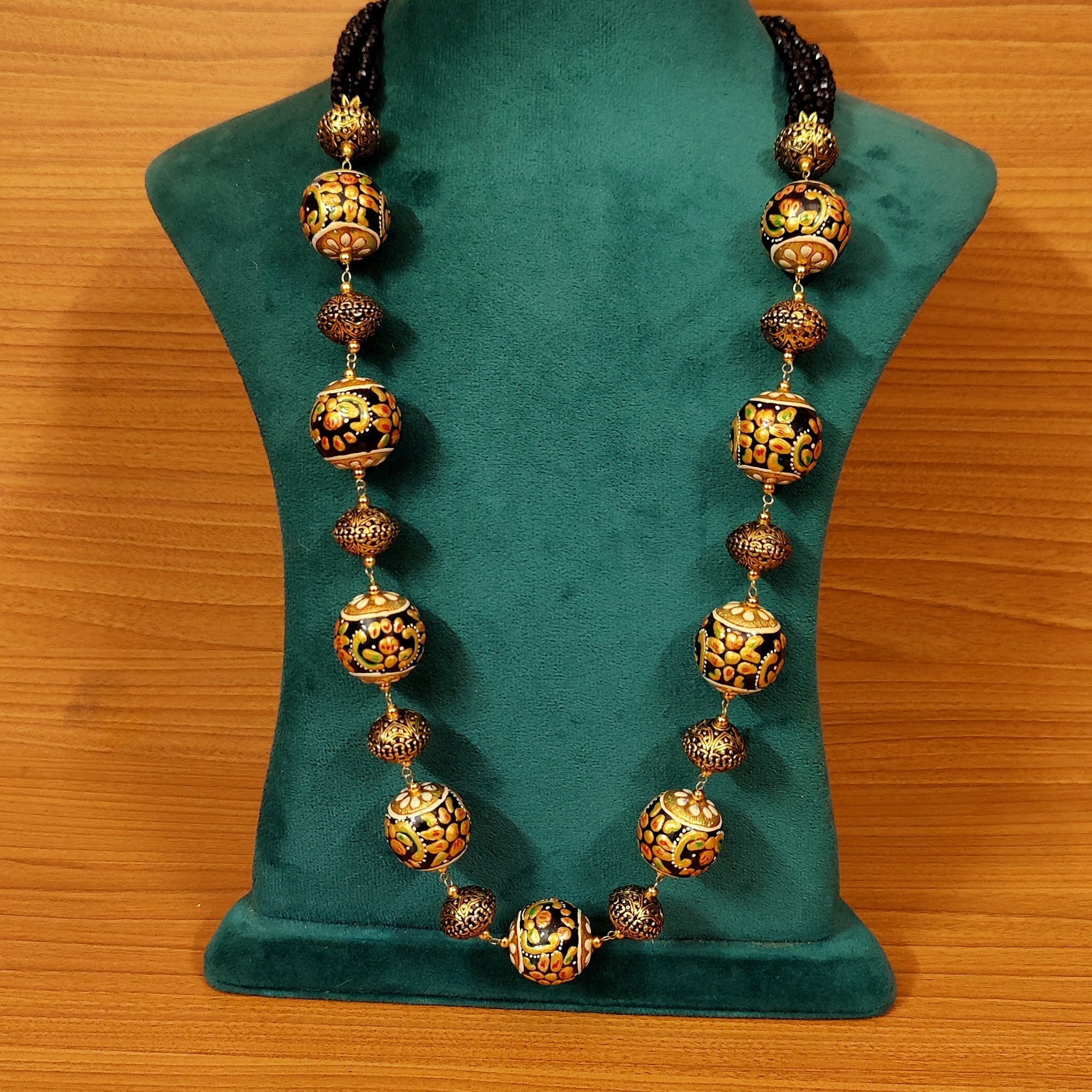 BLACK MEENAKARI BEADS GOLD ANTIQUE BEADS NECKLACE Sanvi Jewels