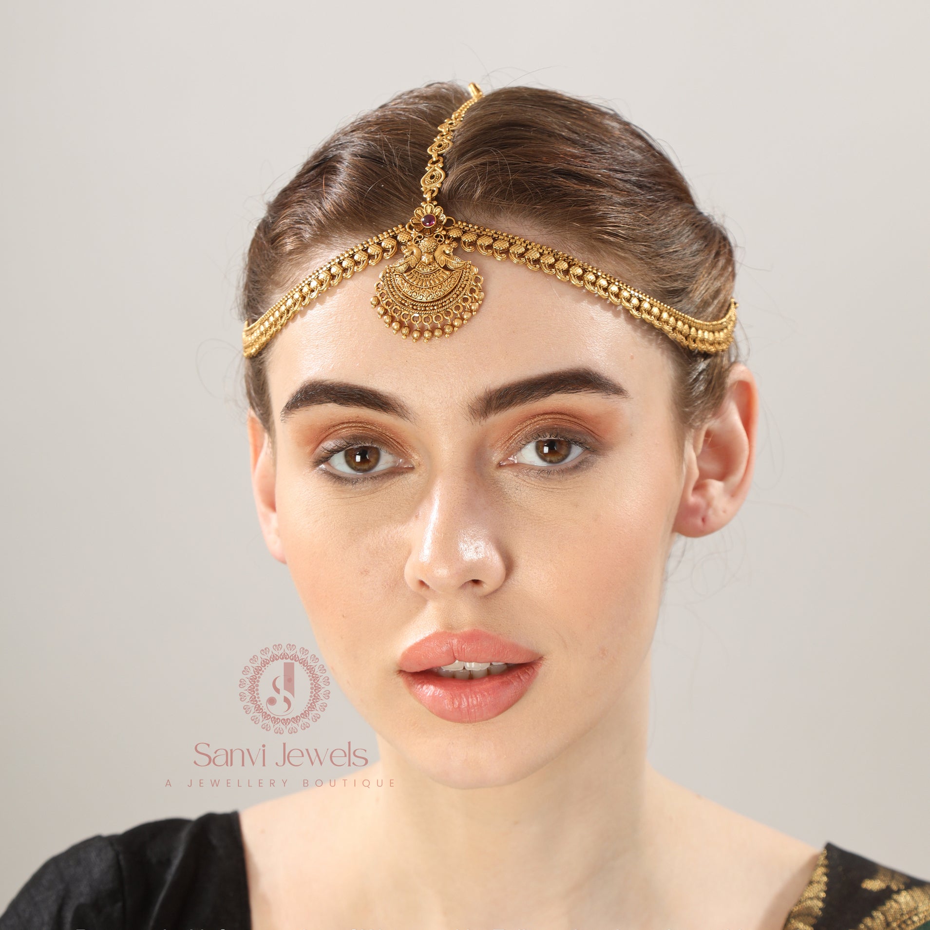 PAISLEY GOLD LOOK BRIDAL MATHAPATTI Sanvi Jewels