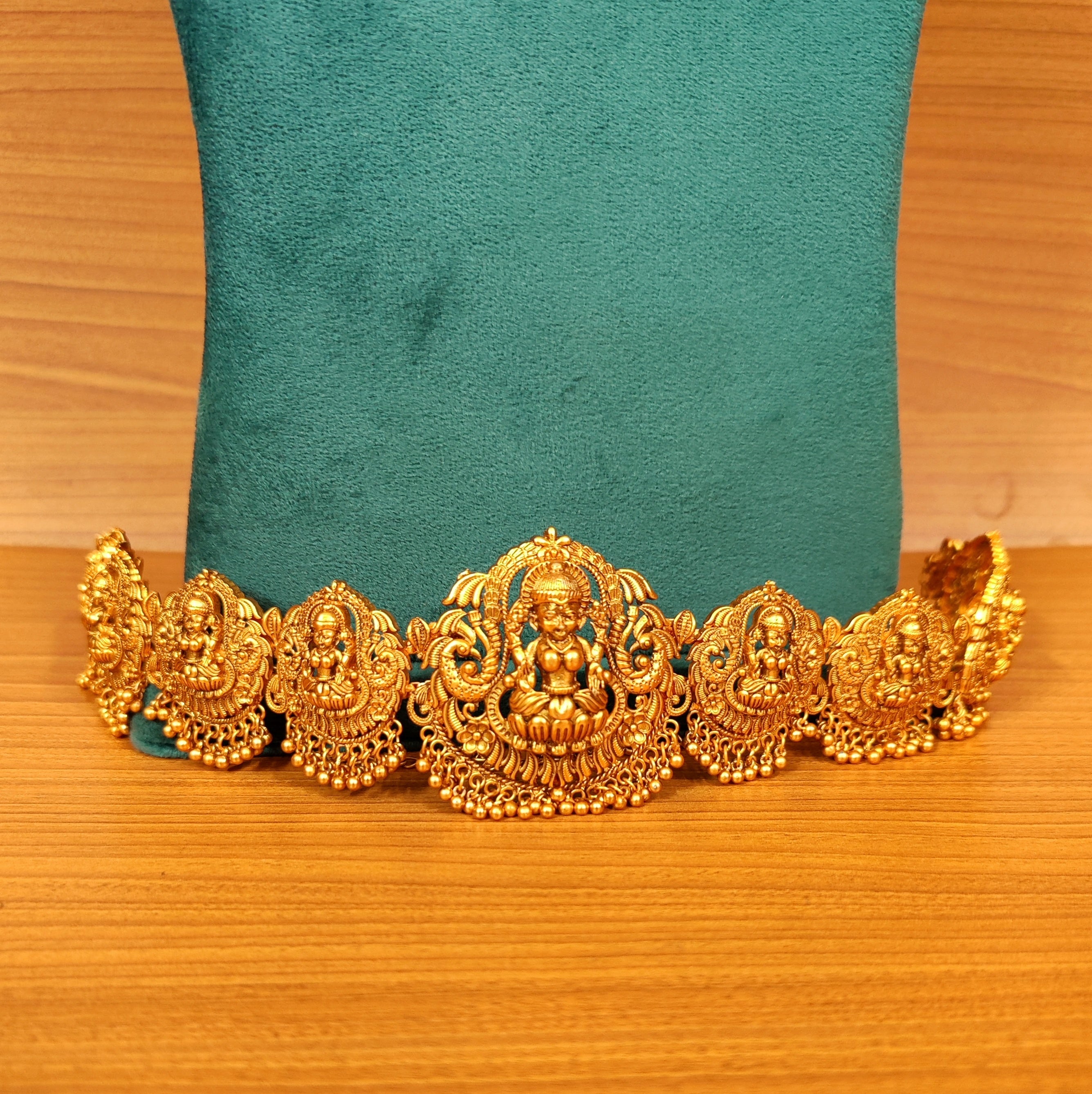 Buy Gold Plated Kundan Waist Belt In Silver Alloy