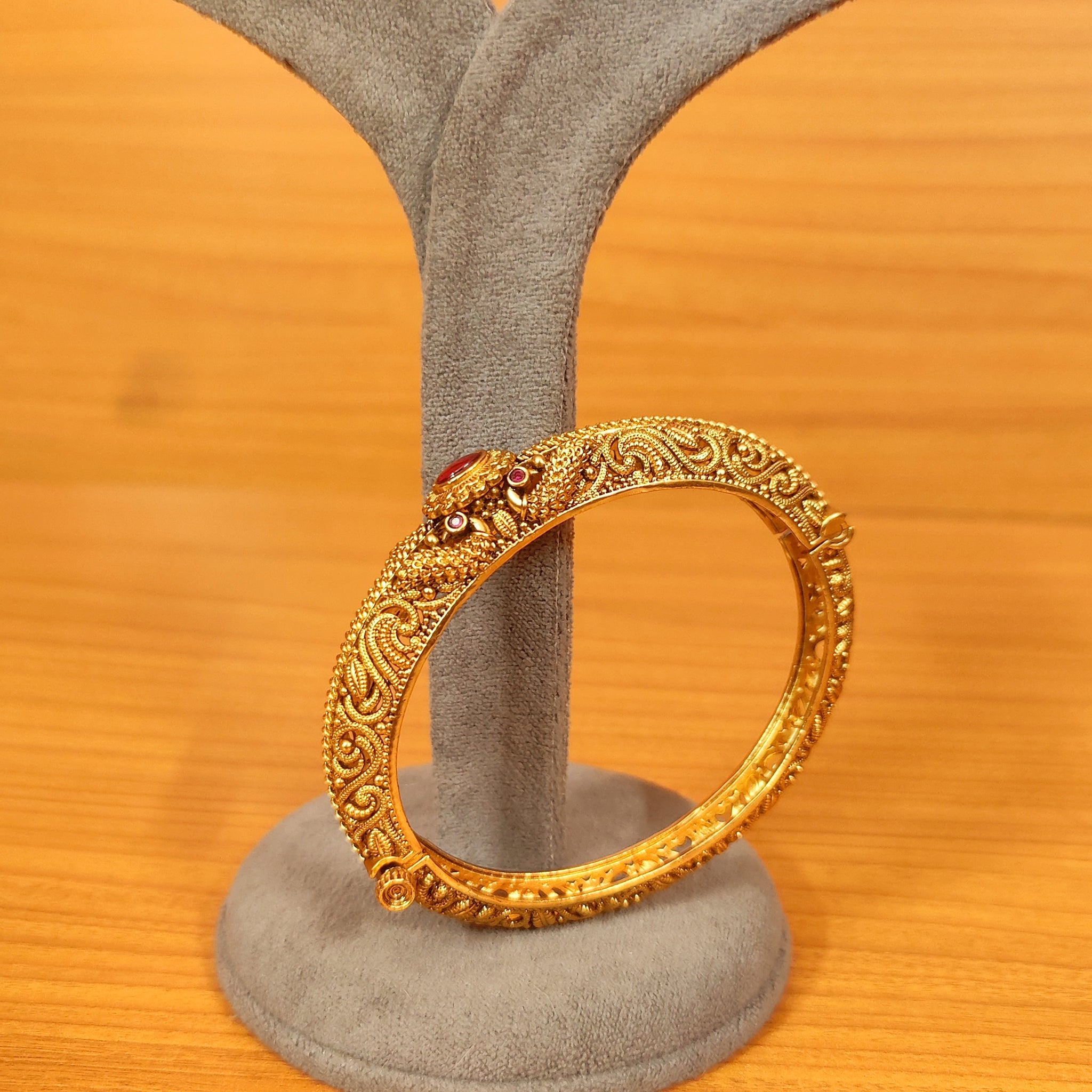 ANTIQUE REAL GOLD LOOK OPENABLE HANDCRAFTED BANGLES Sanvi Jewels
