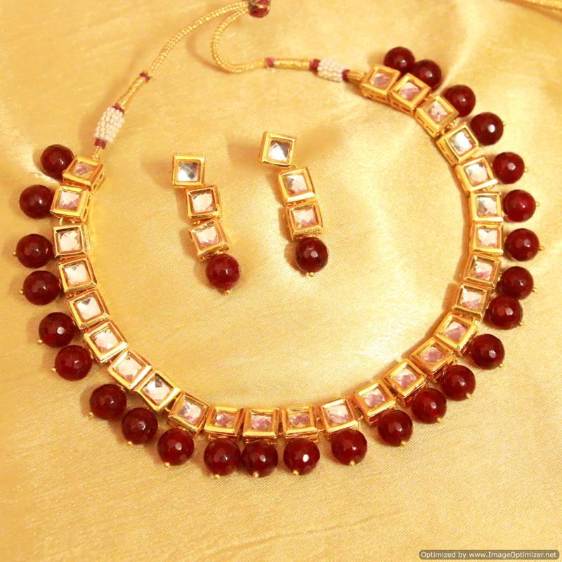 Multicolour Kundan Square Shaped Single Line Necklace Set